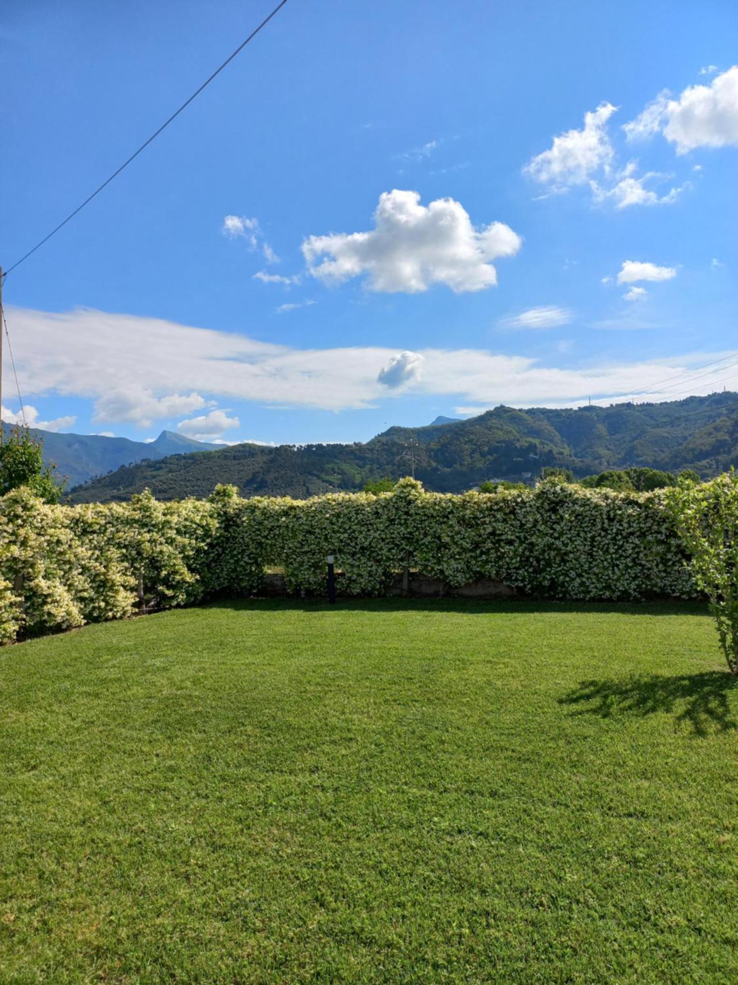Rufus House Villa Mommio Kültér fotó